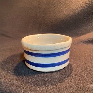 Vintage Robinson Ransbottom pottery individual blue stripe crock. Roseville OH